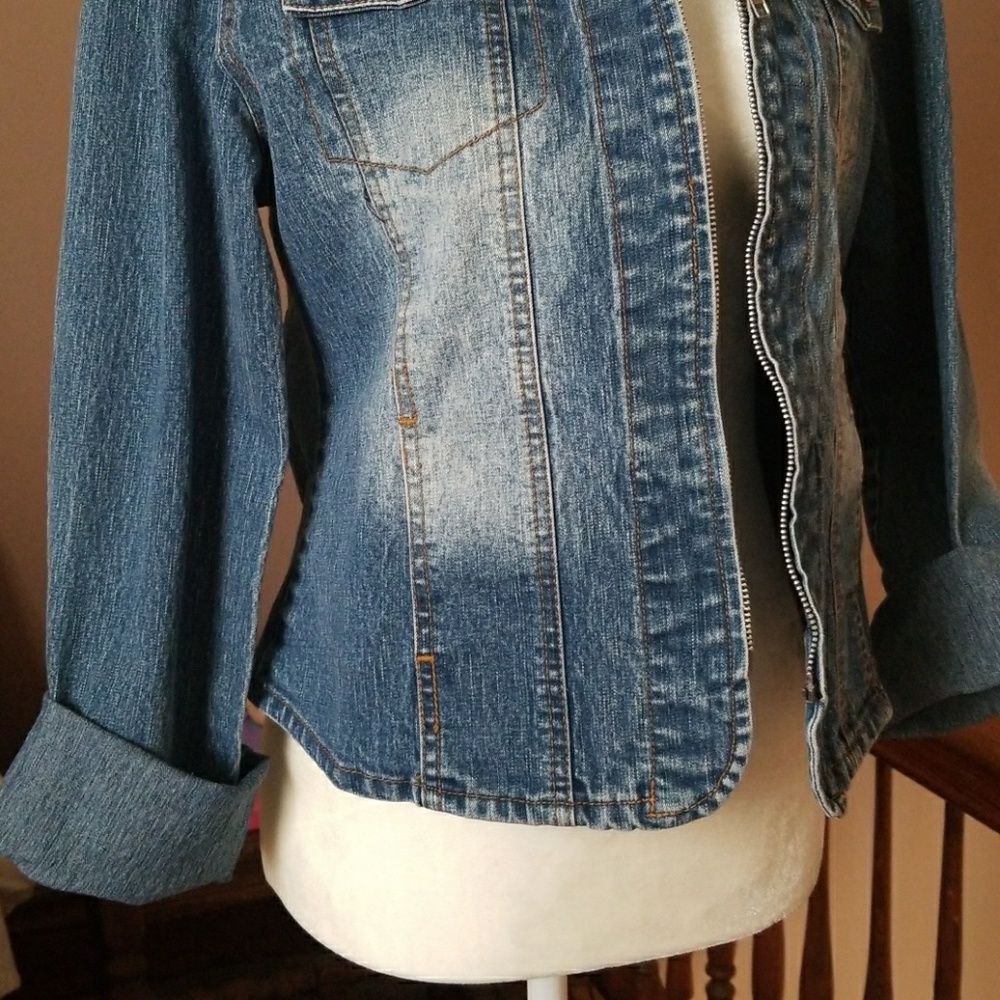 Jean jacket - Picture 3 of 5